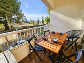 Studio avec terrasse à proximité des plages, Wi-Fi